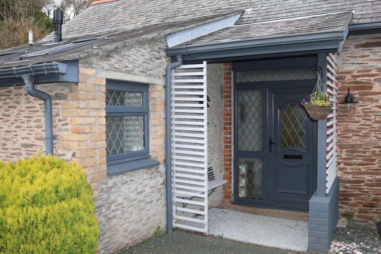 Carlane Court, Slapton, Kingsbridge, South Devon Slapton  Exterior photo